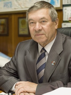 Леонид Кушнир, президент национального объединения изыскателей Леонид Кушнир, президент национального объединения изыскателей